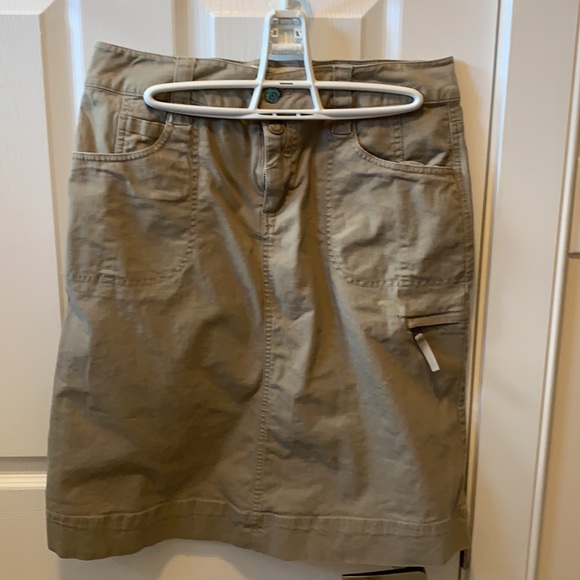 Beige/Tan Royal Robbins skirt sz 6. Quality cotton - Picture 2 of 7